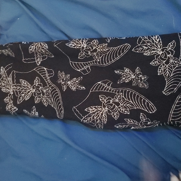 Lularoe os leggings - Picture 1 of 5